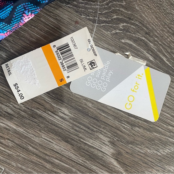 Go Gossip Tankini Swimsuit Top Swimwear Separates Small New 4/25 - Picture 3 of 3